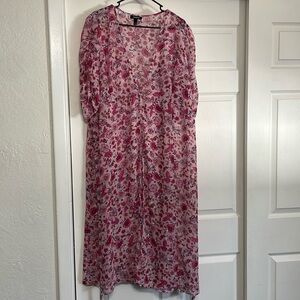 Torrid Pink Floral Kimono with buttons and tie
